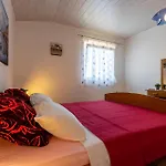 Apartamento 2 Bedroom In Pag