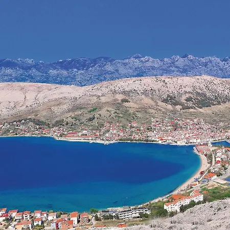 아파트 Lovely In Pag With Wifi